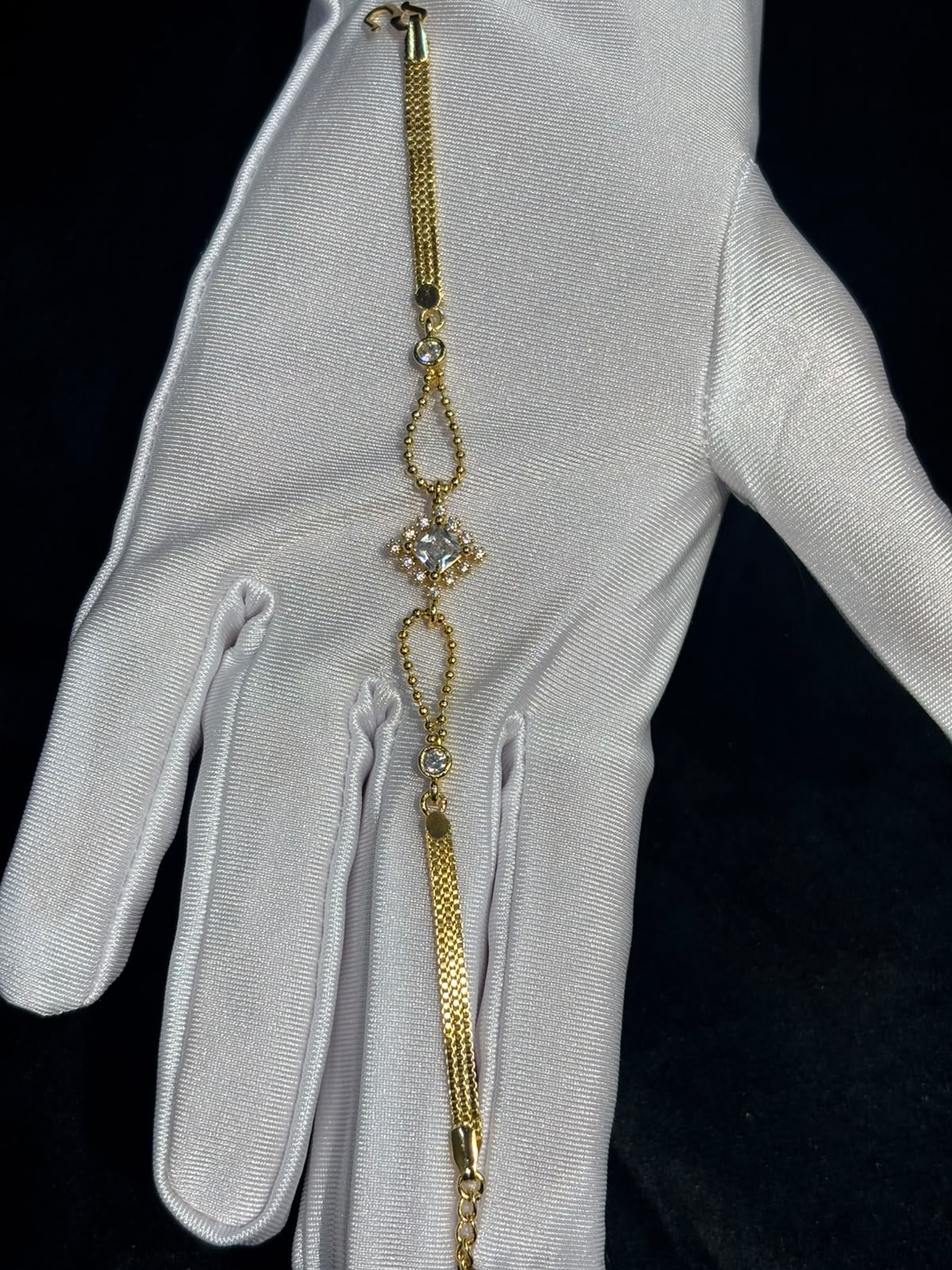 WOMEN BRACELET