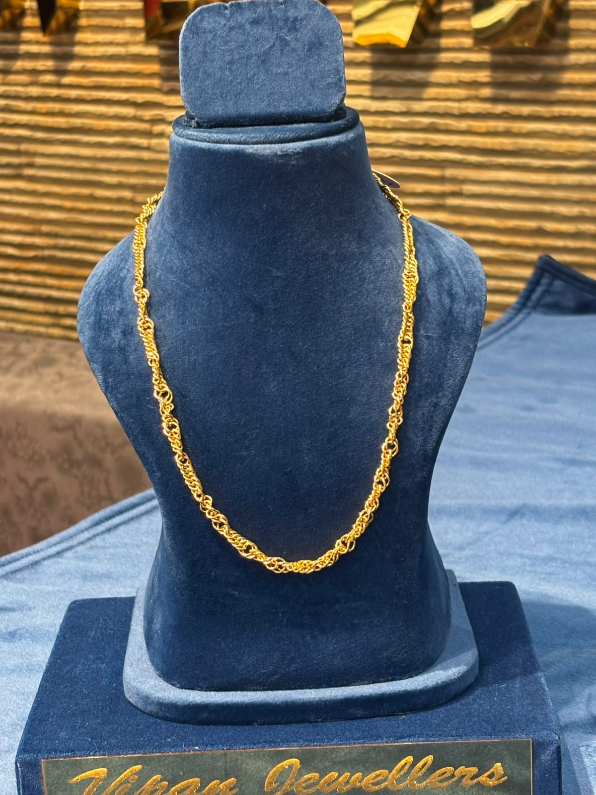 MEN CHAIN